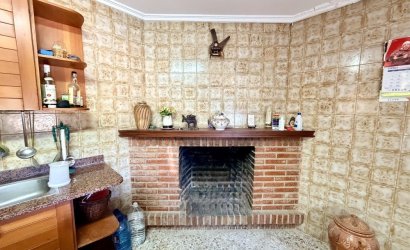 Herverkoop - Country House -
La Marina - Costa Blanca