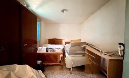 Herverkoop - Country House -
La Marina - Costa Blanca