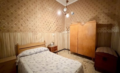 Herverkoop - Country House -
La Marina - Costa Blanca
