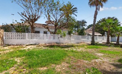 Herverkoop - Villa -
Lo Pagan - Costa Calida