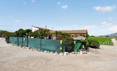 Herverkoop - Finca -
Orihuela - Desamparados-hurchillo-torremendo