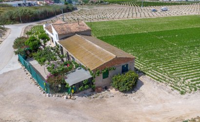 Herverkoop - Finca -
Orihuela - Desamparados-hurchillo-torremendo