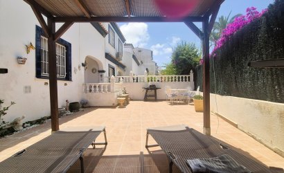 Herverkoop - Town House -
Los Dolses - Inland