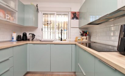 Herverkoop - Town House -
Villamartin - Costa Blanca