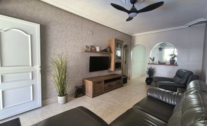 Herverkoop - Semi Detached -
Villamartin - Costa Blanca