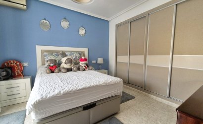 Herverkoop - Villa -
Villamartin - Costa Blanca