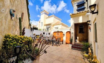 Herverkoop - Villa -
Villamartin - Costa Blanca