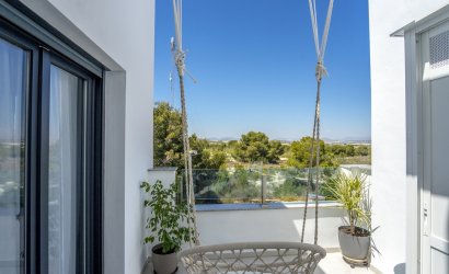 Herverkoop - Town House -
Villamartin - Costa Blanca