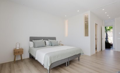 Resale - Villa -
Orihuela Costa - Costa Blanca
