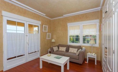 Revente - Villa -
Orihuela Costa - Costa Blanca