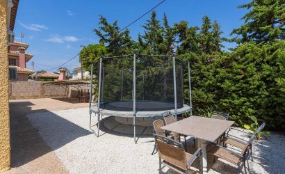 Revente - Villa -
Orihuela Costa - Costa Blanca