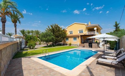 Revente - Villa -
Orihuela Costa - Costa Blanca
