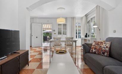 Herverkoop - Villa -
Orihuela Costa - Costa Blanca