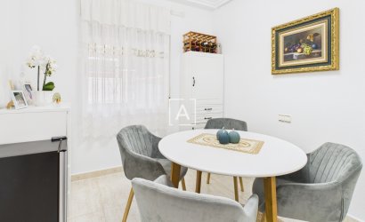 Reventa - Villa -
Pinar de Campoverde - Inland