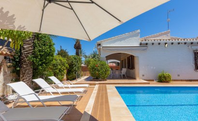 Reventa - Villa -
Orihuela Costa - Costa Blanca