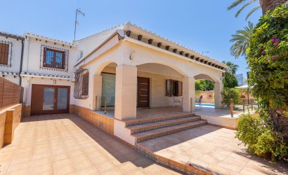 Reventa - Villa -
Orihuela Costa - Costa Blanca