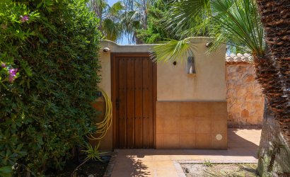 Reventa - Villa -
Orihuela Costa - Costa Blanca