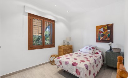 Reventa - Villa -
Orihuela Costa - Costa Blanca