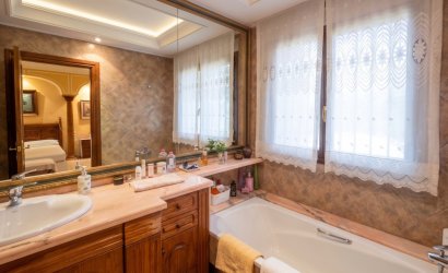 Reventa - Villa -
Elche - Costa Blanca