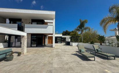 Revente - Villa -
Orihuela Costa - Costa Blanca