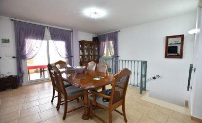 Herverkoop - Villa -
Algorfa - Inland