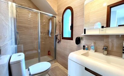 Herverkoop - Villa -
Villamartin - Costa Blanca