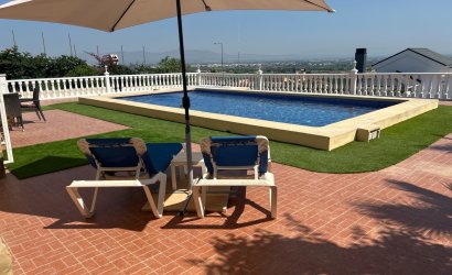 Herverkoop - Villa -
Algorfa - Inland