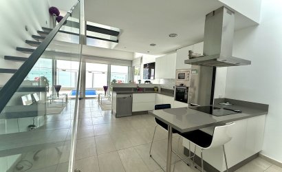 Resale - Villa -
Dolores - Costa Blanca