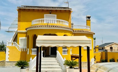 Revente - Villa -
Orihuela - Urb. Montepinar
