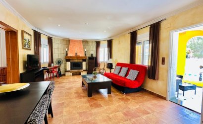 Revente - Villa -
Orihuela - Urb. Montepinar