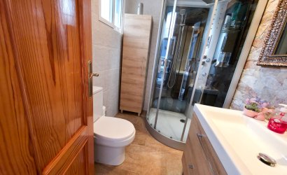 Reventa - Villa -
Villamartin - Costa Blanca