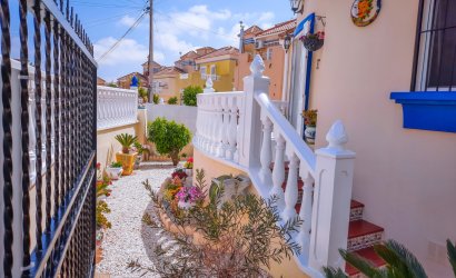 Reventa - Villa -
Villamartin - Costa Blanca