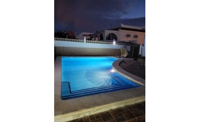 Herverkoop - Villa -
Camposol - Fortuna