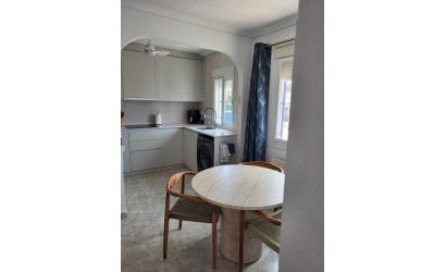 Herverkoop - Villa -
Camposol - Fortuna