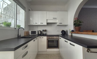 Herverkoop - Semi Detached -
San Miguel de Salinas - Inland