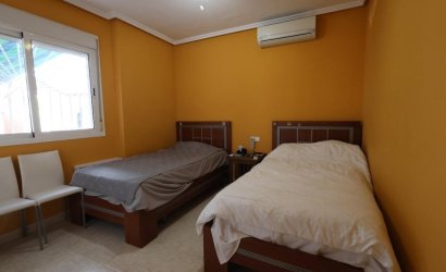 Herverkoop - Town House -
Rojales - Inland