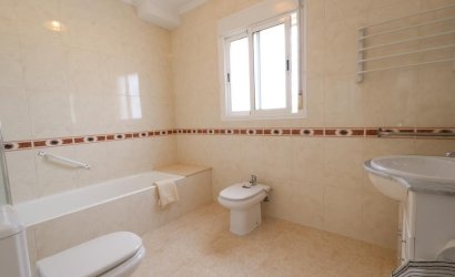 Herverkoop - Town House -
Rojales - Inland