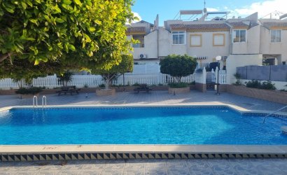 Herverkoop - Bungalow -
Torrevieja - Sector 25