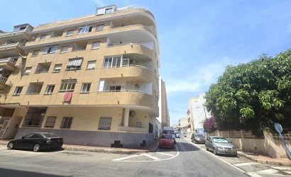 Herverkoop - Apartment -
Torrevieja - Playa de los Locos