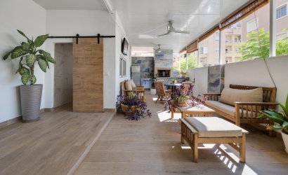 Reventa - Town House -
Torrevieja - Centro