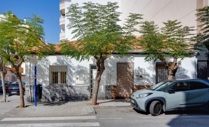 Reventa - Town House -
Torrevieja - Centro