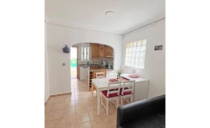Reventa - Town House -
Guardamar del Segura - El Edén - Los Estaños