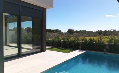 Obra nueva - Villa -
Pilar de la Horadada - Roda Golf