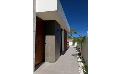 Obra nueva - Villa -
Pilar de la Horadada - Roda Golf