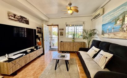 Resale - Town House -
Torrevieja - La Siesta - El Salado - Torreta