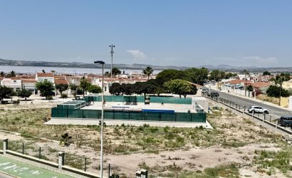 Resale - Town House -
Torrevieja - La Siesta - El Salado - Torreta