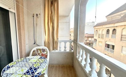 Herverkoop - Apartment -
Torrevieja - Acequion