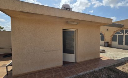 Resale - Villa -
Fuente Álamo - Inland