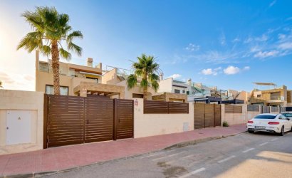 Herverkoop - Villa -
Ciudad Quesada - Pueblo Bravo