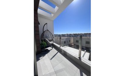 Herverkoop - Villa -
Villamartin - Costa Blanca